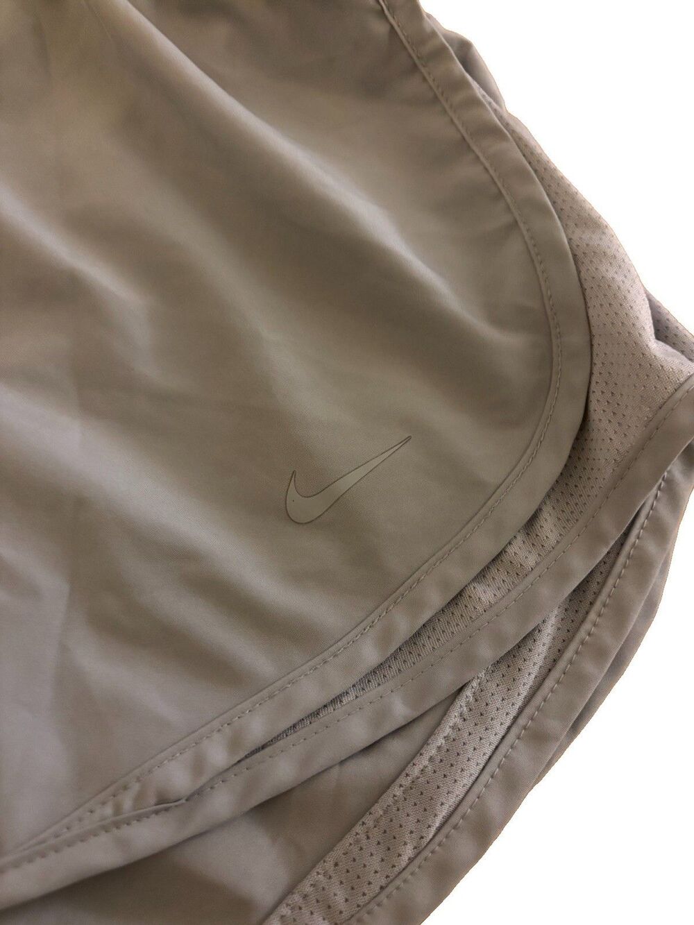 Nike Women's Size S Grey Tempo Dri-Fit Lined Running Short - Picture 3 of 5